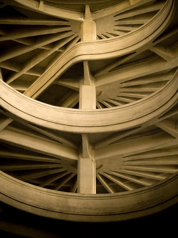 无人,竖图,室外,白天,正面,立交桥,意大利,欧洲,木制,圆,车道,木制品,建筑工地,南欧,意大利共和国,空中走廊,地盘,建筑地盘,施工地盘,立体交叉桥,彩图,工地