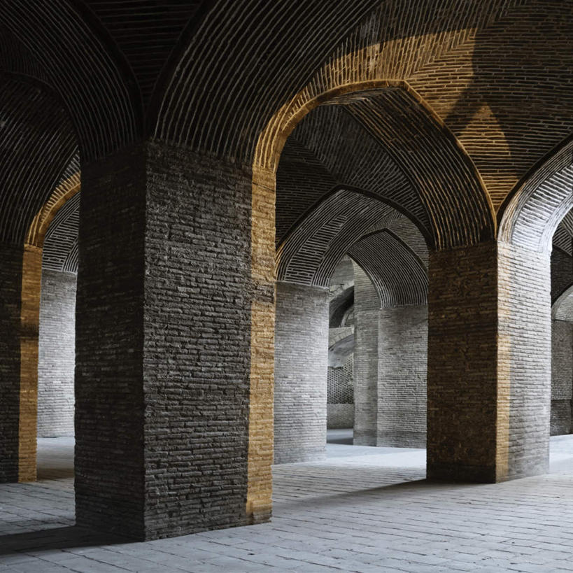 无人,寺庙,方图,室内,白天,正面,旅游,度假,门,标志建筑,地标,建筑,伊朗,亚洲,一排,许多,阴影,节日,整齐,反射,瓷砖,地砖,影子,柱子,走道,走廊,过道,地面,很多,燃烧,文化,娱乐,建设,排列,香火,门框,庙宇,祈祷,享受,休闲,健康,旅游胜地,放松,许愿,宗教,信仰,纪念,祈求,队列,清真寺,西亚,伊朗伊斯兰共和国,平安,彩图,庙,寺