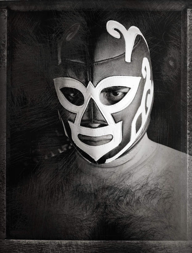 西方人,肌肉,健壮,一个人,竖图,黑白,室内,白天,摔跤,欧洲,欧洲人,仅一个男性,仅一个人,面具,注视,仅一个年轻男性,观察,看,健康,活力,力量,遮,遮掩,观看,青春,察看,掩盖,遮挡,强壮,关注,强健,遮盖,掩饰,健旺,矫健,摔交,男人,男性,年轻男性,白种人,半身,彩图