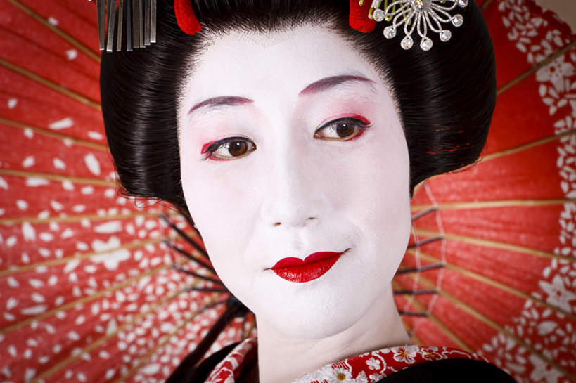 东方人,一个人,站,横图,室内,特写,白天,正面,化妆,美容,幸福,亚洲,仅一个年轻女性,仅一个女性,仅一个人,护肤,握,阴影,光线,伞,影子,雨伞,纸伞,灯光,古典,拿,油纸伞,拿着,扭头,注视,黄种人,文化,阳伞,白色,观察,看,站着,转头,保养,享受,休闲,放松,握着,保健,观看,纪念,吉祥,察看,卫生,关注,古朴,艺妓,纯真,养颜,洁净,光明,恬静,中间色,朴素,清白,平安,年轻女性,女人,女性,亚洲人,站立,半身,彩图