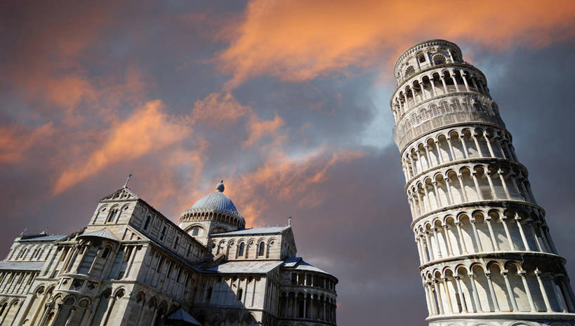 无人,横图,室外,白天,仰视,旅游,度假,名胜古迹,日落,标志建筑,地标,建筑,意大利,欧洲,一排,许多,遗迹,整齐,并列,并排,柱子,晚霞,霞光,云,云朵,落日,很多,云彩,古迹,文物,娱乐,建设,古建筑,排列,白云,黄昏,享受,休闲,旅游胜地,彩霞,放松,比萨城,比萨斜塔,托斯卡纳,队列,南欧,平行,古文明,意大利共和国,奇迹广场,比萨大教堂,托斯卡纳大区,夕照,薄暮,夕阳,彩图,低角度拍摄,傍晚,斜阳