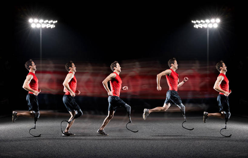 西方人,一个人,无人,病人,运动员,跑,横图,插画,室内,白天,侧面,运动服,锻炼,运动,数码,科技,照明,欧洲,欧洲人,仅一个男性,仅一个人,许多,握,阴影,黑色背景,服装,朦胧,模糊,光线,网络,工具,影子,灯光,很多,高光,几何,计算机图形,合成,图画,注视,灯,画,仅一个年轻男性,衣服,红色,黑色,灯具,落地灯,复健,观察,看,握拳,康复,器械,握着,服饰,观看,照亮,电脑合成图,数码合成图,察看,医疗设备,衣着,合成图,照明设备,穿着,关注,病患,医疗器械,残疾,残疾人,医疗工具,假肢,义肢,漫画,伤残,写实,具体,具象,辅助设备,残障,弱势群体,衣饰,体育,男人,男性,年轻男性,白种人,患者,就医者,体育运动员,运动选手,跑步,彩图,全身,健身,运动装