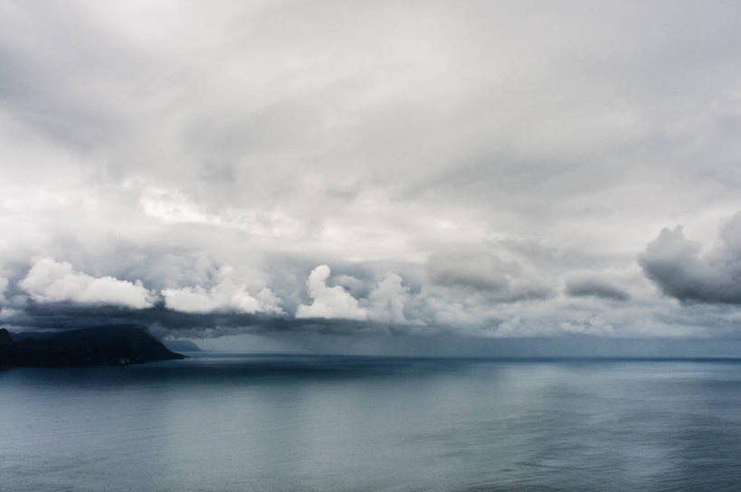 无人,横图,室外,白天,正面,旅游,度假,海浪,海洋,美景,非洲,南非,景观,浪花,乌云,云,阴天,云朵,首都,云彩,娱乐,天空,自然,海水,天,享受,休闲,景色,放松,昏暗,阴沉,自然风光,海景,开普敦,省会,阿非利加洲,立法首都,南非共和国,西开普省,福尔斯湾,大海,风浪,海,海水的波动,近岸浪,涌浪,彩图