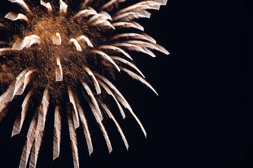 无人,横图,室外,夜晚,正面,长时间曝光,烟火,夜景,日本,亚洲,辉煌,焰火,灿烂,璀璨,礼花,光辉,曝光,东亚,本州,本州岛,日本国,近畿地方,近畿,滋贺,滋贺县,花炮,礼花炮,绚烂,光耀,烟花,彩图