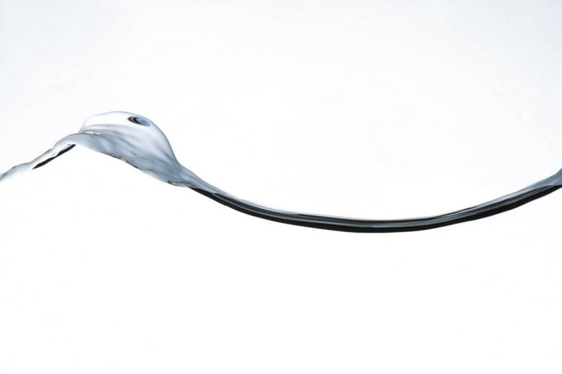 无人,横图,室内,特写,白天,白色背景,正面,水,波纹,透明,液体,气泡,水滴,涟漪,漩涡,水泡,水珠,水纹,泡泡,波浪,摄影,影棚,圆弧,彩图,影棚拍摄,拍摄