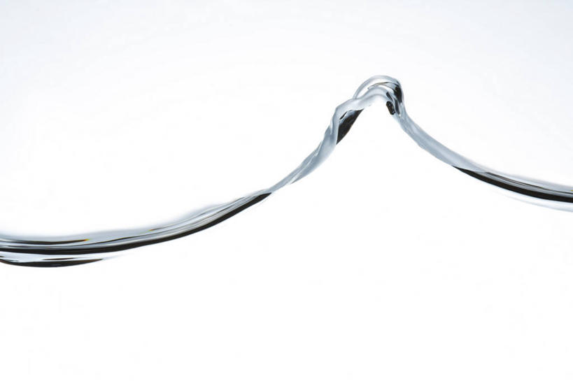 无人,横图,室内,特写,白天,白色背景,正面,水,波纹,透明,液体,气泡,水滴,涟漪,漩涡,水泡,水珠,水纹,泡泡,波浪,摄影,影棚,圆弧,彩图,影棚拍摄,拍摄