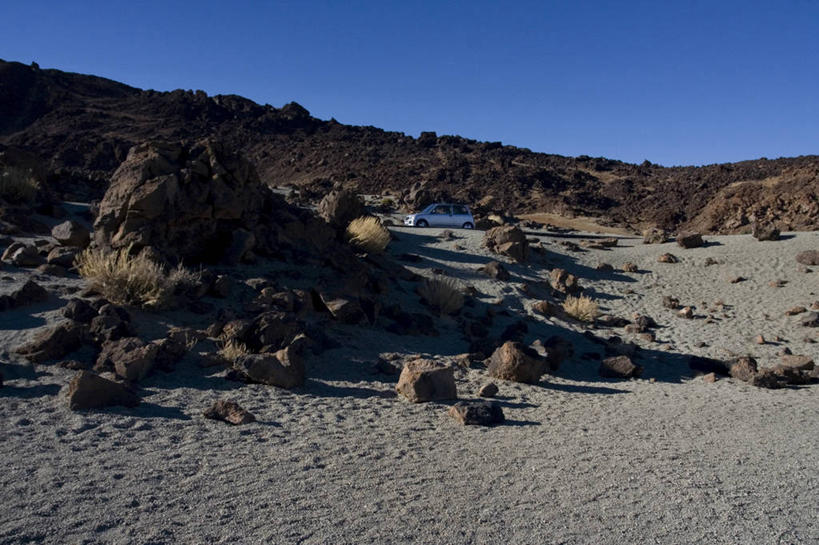 无人,横图,室外,白天,正面,旅游,度假,火山,石头,美景,沙漠,山,山脉,植物,西班牙,非洲,阴影,枯萎,光线,石子,影子,景观,山峰,枯草,山峦,娱乐,草,黄色,蓝色,蓝天,天空,阳光,自然,群山,天,享受,休闲,景色,放松,晴朗,加纳利群岛,自然风光,加那利群岛,万里无云,西班牙王国,阿非利加洲,海外领地,特内里费岛,大漠,活火山,砂漠,石块,岩石,晴空,晴空万里,彩图,圣克鲁斯.德特内里费省,特尼里弗岛