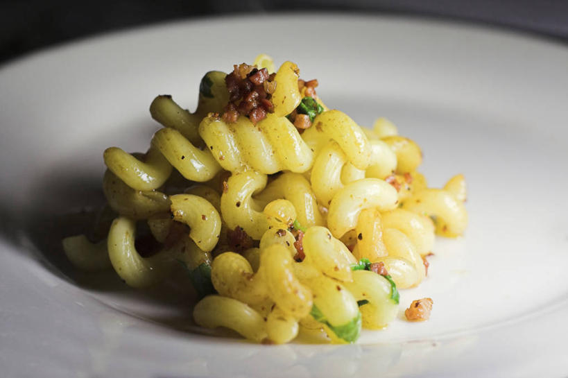 无人,横图,俯视,室内,特写,白天,烹饪,西餐,餐具,一堆,许多,阴影,堆叠,堆积,朦胧,模糊,反射,碟子,盘,影子,料理,食品,很多,菜肴,美食,中药,食物,盘子,碟,西式,佳肴,堆,薏米,薏仁,苡米,苡仁,薏苡仁,米仁,彩图,高角度拍摄