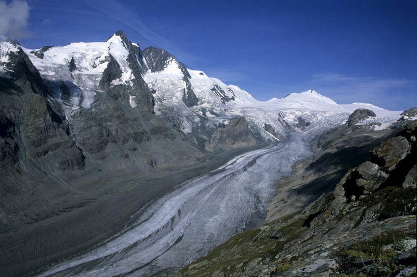 无人,横图,俯视,室外,白天,旅游,度假,草地,草坪,河流,石头,美景,山,水,雪,雪山,植物,大雪,奥地利,欧洲,阴影,光线,纹路,石子,纹理,影子,冰,河水,积雪,景观,山峰,水流,悬崖,雪景,冬季,冬天,山峦,娱乐,草,蓝色,绿色,蓝天,天空,阳光,自然,浮冰,天,享受,休闲,景色,放松,寒冷,晴朗,冰冷,自然风光,冰河,中欧,万里无云,肌理,严寒,奥地利共和国,冰凉,酷寒,凛冽,凛凛,极冷,流冰,浮冰块,绝壁,石块,岩石,晴空,晴空万里,彩图,高角度拍摄