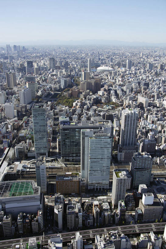 无人,家,高楼大厦,竖图,全景,俯视,航拍,室外,白天,度假,美景,天际线,植物,城市风光,城市,大厦,建筑,摩天大楼,东京,日本,亚洲,阴影,光线,影子,房屋,屋子,景观,公寓,娱乐,建设,洋房,楼房,住宅,树,树木,蓝色,绿色,蓝天,天空,阳光,自然,天,享受,休闲,景色,放松,千代田区,生长,晴朗,成长,鸟瞰,秋叶原,东亚,本州,万里无云,关东地方,本州岛,日本国,东京都,晴空,晴空万里,彩图,高角度拍摄,房子,大楼,高层建筑,高楼,摩天楼