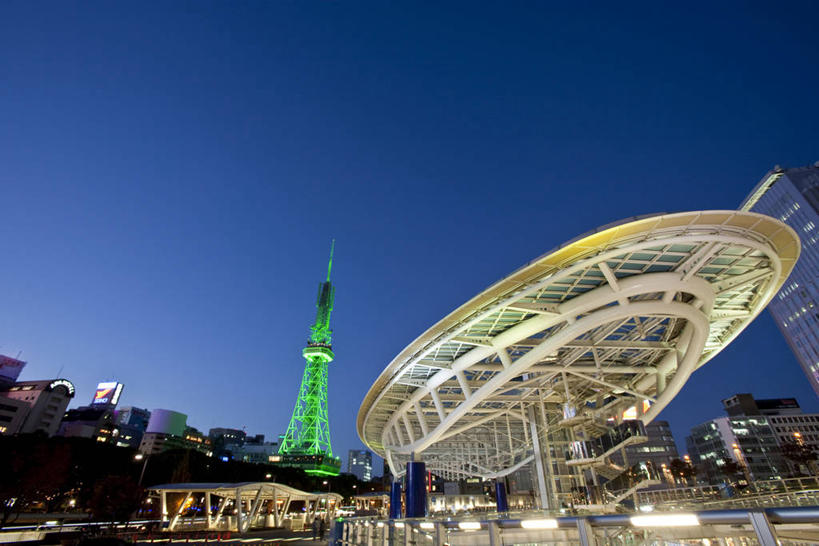 无人,家,高楼大厦,横图,彩色,室外,夜晚,仰视,度假,美景,城市风光,标志建筑,城市,大厦,地标,建筑,摩天大楼,霓虹灯,夜景,爱知县,名古屋,日本,亚洲,阴影,光线,影子,房屋,屋子,景观,公寓,灯光,七彩,娱乐,光源,建设,洋房,楼房,霓虹,住宅,灯,享受,休闲,景色,放松,照明设备,东亚,本州,本州岛,日本国,中部地方,爱知,氖灯,县厅,久屋大通公园,名古屋市,名古屋电视塔,彩图,低角度拍摄,房子,大楼,高层建筑,高楼,摩天楼