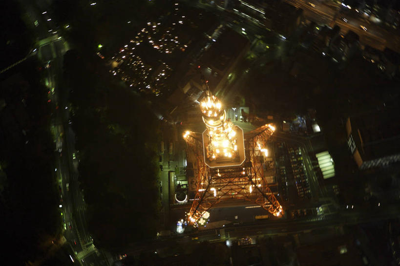 无人,横图,俯视,室外,夜晚,旅游,度假,标志建筑,地标,建筑,烟火,夜景,东京,日本,亚洲,阴影,朦胧,模糊,高大,光线,影子,塔,灯光,东京铁塔,芝公园,宏伟,娱乐,建设,焰火,享受,休闲,旅游胜地,放松,东京塔,礼花,东亚,本州,关东地方,本州岛,日本国,东京都,花炮,礼花炮,县厅,港区,东京市,日本电波塔,高峻,嵬峨,烟花,彩图,高角度拍摄