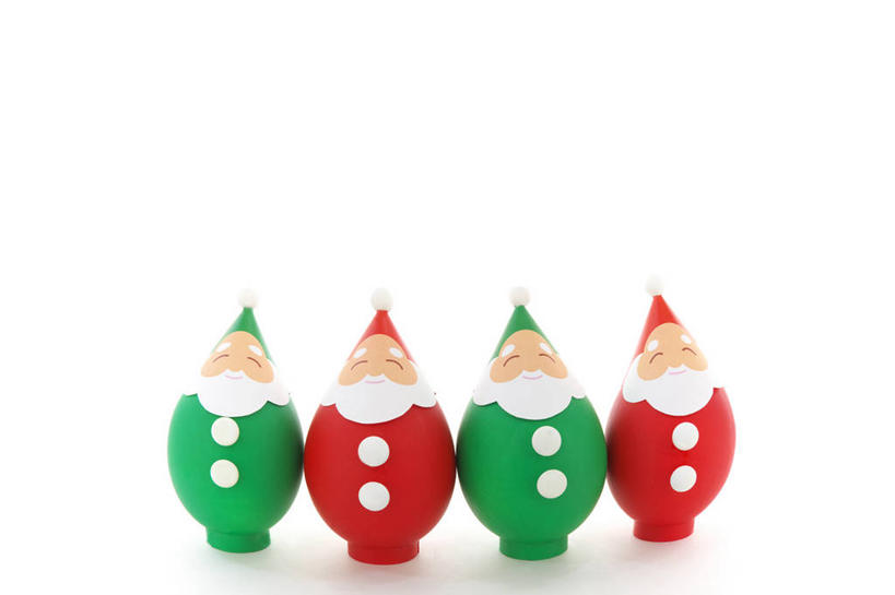 西方人,胡须,无人,四个人,站,横图,室内,特写,白天,白色背景,正面,静物,帽子,欧洲,圣诞节,欧洲人,圣诞老人,阴影,节日,庆祝,反射,影子,注视,文化,红色,绿色,观察,看,站着,庆典,圣诞帽,摄影,影棚,观看,纪念,察看,关注,圣诞服,棉帽,四顶,老年男性,男人,男性,白种人,胡子,络腮胡,站立,彩图,全身,影棚拍摄,拍摄