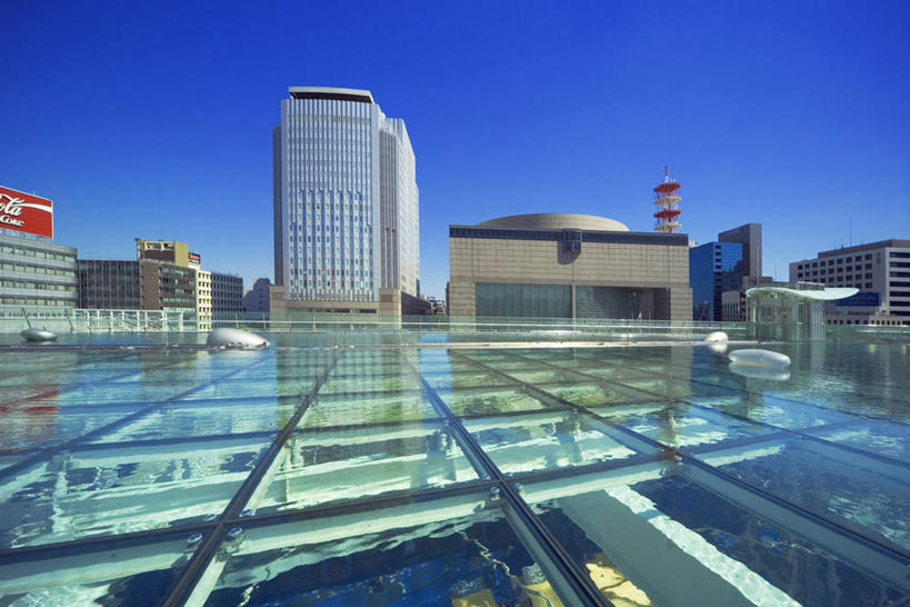 无人,家,高楼大厦,横图,室外,白天,正面,度假,美景,城市风光,标志建筑,城市,大厦,地标,建筑,摩天大楼,爱知县,名古屋,日本,亚洲,阴影,光线,影子,房屋,屋子,景观,公寓,娱乐,建设,洋房,楼房,住宅,蓝色,蓝天,天空,阳光,天,享受,休闲,景色,放松,晴朗,东亚,本州,万里无云,本州岛,日本国,中部地方,爱知,县厅,久屋大通公园,名古屋市,名古屋电视塔,晴空,晴空万里,彩图,房子,大楼,高层建筑,高楼,摩天楼