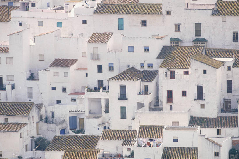 无人,家,横图,俯视,室外,白天,旅游,度假,美景,窗户,建筑,西班牙,欧洲,瓦片,房屋,墙,屋顶,屋子,景观,顶棚,瓦,娱乐,楼房,安达卢西亚,玻璃窗,墙壁,墙面,住宅,自然,享受,休闲,景色,放松,建造,南欧,自然风光,安达鲁西亚,马拉加省,屋瓦,马拉加,西班牙王国,安达卢西亚自治区,卡萨雷斯,彩图,高角度拍摄,房子