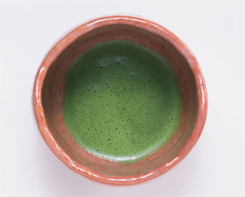 无人,横图,俯视,室内,特写,白天,白色背景,幸福,茶,杯子,阴影,反射,影子,陶瓷,绿茶,抹茶,茶叶,陶瓷制品,娱乐,一个,绿色,水杯,享受,休闲,温馨,放松,乐趣,摄影,影棚,单个,提神,舒适,醒脑,茶杯,彩图,高角度拍摄,影棚拍摄,拍摄,不发酵茶,苦茗