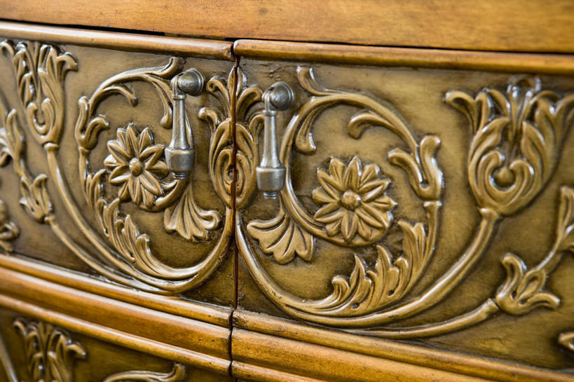 无人,横图,室内,特写,白天,正面,桌面,桌子,静物,抽屉,雕塑,阴影,艺术,装饰,反射,雕刻,雕像,影子,梳妆台,把手,门把手,工艺品,化妆台,纪念,门把,美术,主题,陈列,功能,美学,抽斗,拉手,彩图