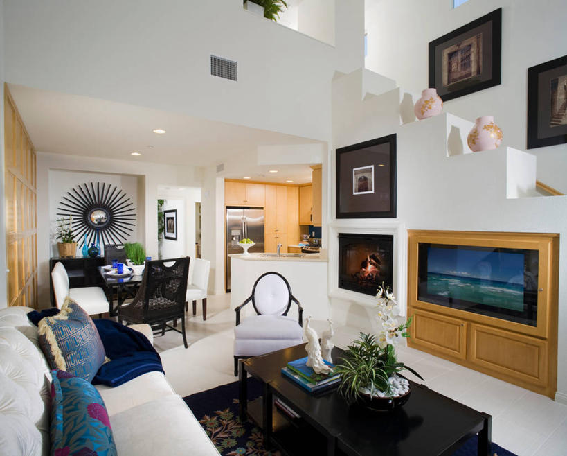 无人,家,客厅,横图,室内,白天,正面,绘画,植物,壁炉,别墅,餐桌,厨房,地板,家具,楼梯,沙发,天花板,装修,桌子,建筑,电视,椅子,欧式,阴影,环保,艺术,装饰,反射,木制,盆栽,影子,饭厅,房屋,阶梯,墙,屋子,公寓,盆景,地面,古典,豪华,茶几,文化,建设,现代,装潢,洋房,楼房,木地板,墙壁,墙面,台阶,住宅,三个,一个,绿色,白色,黑色,自然,木制品,工艺品,室内装潢,液晶电视,品味,取暖,清晰,轻薄,生长,能源,单个,成长,餐台,样板房,明亮,美术,回收,资源,起居室,高雅,舒适,家居装潢,彩电,挂画,房屋设计,地中海风格,古典风格,简约风格,布艺沙发,利用,室内设计,便携,低碳,宽敞,循环,样板房装潢,美学,彩色电视机,持续,客堂,三人沙发,设计,电视机,装饰画,彩图,房子,灶间,取暖设备,高清