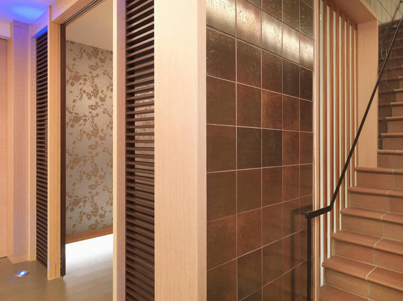 无人,家,栏杆,横图,室内,白天,正面,建材,别墅,家具,楼梯,门,装修,建筑,欧式,阴影,装饰,反射,材料,瓷砖,扶手,影子,房屋,阶梯,墙,屋子,公寓,豪华,建设,现代,装潢,洋房,护栏,楼房,墙砖,墙壁,墙面,台阶,住宅,黄色,门框,室内装潢,建造,样板房,明亮,舒适,家居装潢,房屋设计,地中海风格,古典风格,简约风格,室内设计,宽敞,样板房装潢,设计,彩图,房子,墙面砖