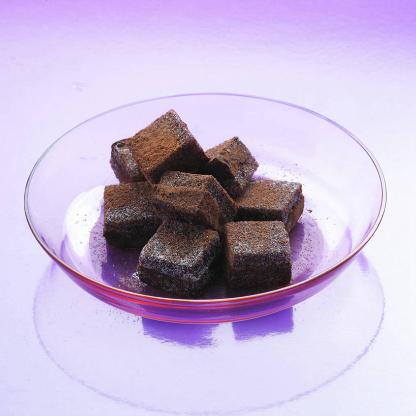 无人,方图,俯视,室内,特写,白天,桌面,桌子,浆果,黑加仑,水果,玻璃,阴影,新鲜,反射,木制,影子,生食,食品,果实,玻璃制品,食物,一个,木制品,容器,碗,摄影,有机食品,绿色食品,影棚,单个,储藏,储存,黑穗醋栗,黑豆果,黑醋栗,醋栗,彩图,高角度拍摄,影棚拍摄,拍摄,贮存