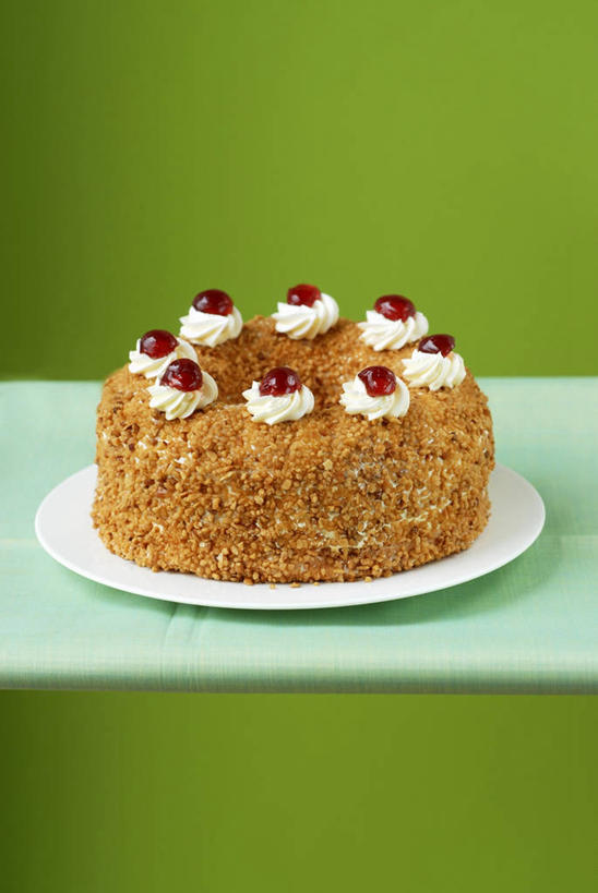 点心,无人,竖图,俯视,室内,特写,白天,下午茶,樱桃,餐具,水果,绿色背景,阴影,新鲜,装饰,反射,布料,碟子,盘,影子,生食,食品,甜点,甜品,果实,布纹,桌布,食物,糕点,一个,绿色,盘子,餐巾,碟,台布,甜食,奶油,摄影,有机食品,绿色食品,影棚,单个,华丽,修饰,点缀,乳制品,海绵蛋糕,衬托,美观,雅致,雅观,激凌,克林姆,淇淋,樱珠,莺桃,英桃,楔桃,牛桃,荆桃,彩图,高角度拍摄,影棚拍摄,拍摄,蛋糕