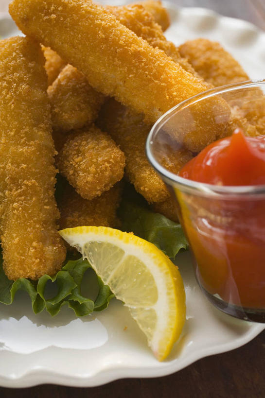 无人,竖图,俯视,室内,特写,白天,餐桌,桌子,柠檬,餐具,水果,玻璃,切开,阴影,朦胧,模糊,新鲜,反射,碟子,盘,影子,调料,酱料,酱汁,茄汁,肉,生食,油炸,鱼肉,佐料,食品,果实,调味品,调味料,番茄酱,酱,肉类,玻璃制品,食物,两个,黄色,盘子,容器,碟,碗,切,有机食品,绿色食品,餐台,储藏,储存,剖面,肉食,切面,益母果,柠果,彩图,高角度拍摄,贮存