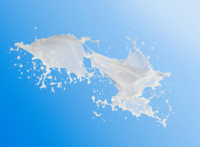 牛奶,无人,横图,室内,特写,白天,正面,飞溅,蓝色背景,溅,液体,水滴,饮品,营养,水珠,饮料,摄影,影棚,乳制品,奶,牛乳,喷洒,安神,彩图,影棚拍摄,拍摄