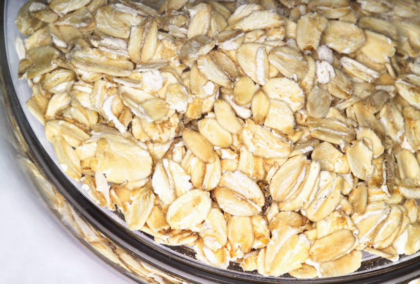 无人,横图,俯视,室内,特写,白天,白色背景,早餐,餐桌,桌子,玻璃,一堆,许多,阴影,堆叠,堆积,反射,影子,谷物,食品,美食,饮食,玻璃制品,一个,容器,碗,保健,摄影,影棚,单个,餐台,储藏,堆,麦片,储存,燕麦片,彩图,高角度拍摄,影棚拍摄,拍摄,贮存