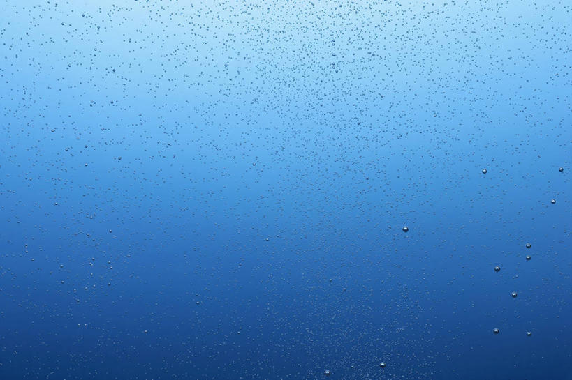 无人,横图,室内,特写,白天,正面,水,阴影,蓝色背景,透明,反射,液体,影子,气泡,水滴,蓝色,泡泡,摄影,影棚,理智,沉静,冷色,高深,冷淡,彩图,影棚拍摄,拍摄