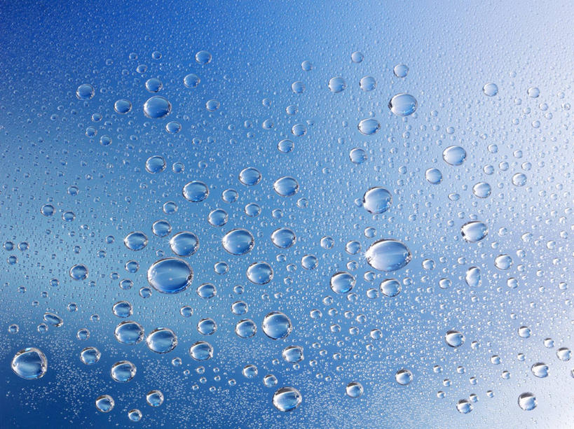 无人,横图,室内,特写,白天,正面,水,玻璃,阴影,透明,反射,液体,影子,饮用水,玻璃制品,蓝色,矿泉水,蒸馏水,理智,沉静,冷色,高深,冷淡,彩图