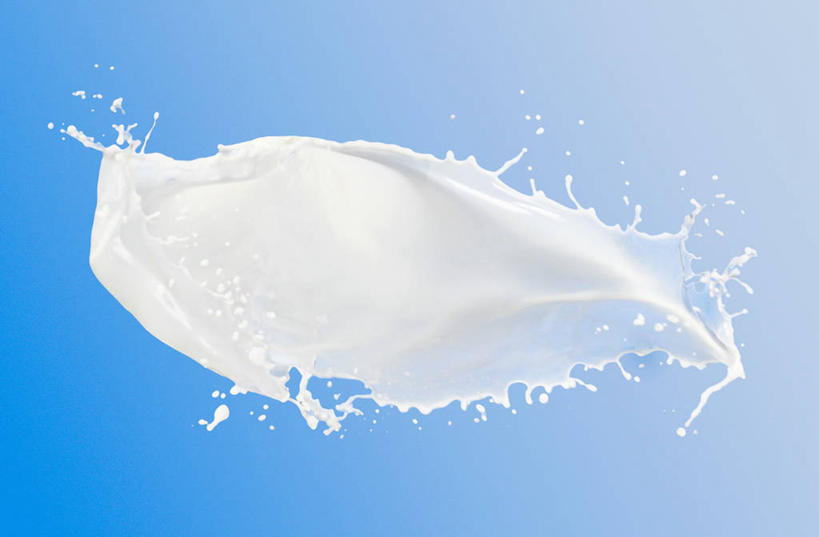 牛奶,无人,横图,室内,特写,白天,正面,飞溅,蓝色背景,溅,液体,水滴,饮品,营养,水珠,饮料,摄影,影棚,乳制品,奶,牛乳,喷洒,安神,彩图,影棚拍摄,拍摄