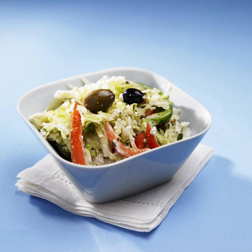 无人,方图,俯视,室内,特写,白天,餐桌,桌子,橄榄,辣椒,蔬菜,椰菜,卷心菜,水果,一堆,许多,阴影,堆叠,堆积,蓝色背景,新鲜,反射,布料,影子,陶瓷,食品,陶瓷制品,布纹,桌布,食物,一个,白色,餐巾,容器,台布,碗,甘蓝,摄影,有机食品,绿色食品,影棚,单个,餐台,储藏,堆,储存,彩椒,辣角,红海椒,大椒,辣虎,广椒,青果,白榄,甜椒,柿子椒,辣子,结球甘蓝,海椒,甘兰,番椒,灯笼椒,包心菜,彩图,高角度拍摄,影棚拍摄,拍摄,贮存