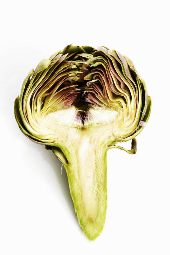 无人,竖图,俯视,室内,特写,白天,白色背景,餐桌,桌子,蔬菜,阴影,新鲜,反射,影子,朝鲜蓟,食品,食物,一个,洋蓟,摄影,有机食品,绿色食品,影棚,单个,餐台,横截面,剖面,截面,截面图形,彩图,高角度拍摄,影棚拍摄,拍摄,菜蓟,法国百合,球洋蓟,蔬菜之皇,洋百合