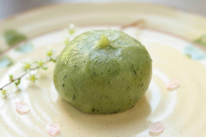 无人,横图,俯视,室内,特写,白天,餐具,阴影,节日,朦胧,模糊,反射,碟子,盘,影子,年糕,文化,一个,绿色,盘子,碟,祈祷,许愿,单个,纪念,祈求,祭祀,镜饼,平安,彩图,高角度拍摄,传统文化