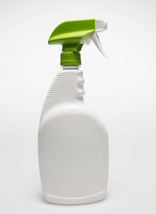 无人,竖图,室内,特写,白天,白色背景,正面,静物,阴影,反射,影子,一个,绿色,白色,瓶子,塑料制品,塑料瓶,摄影,影棚,单个,喷雾瓶,彩图,影棚拍摄,拍摄,喷瓶