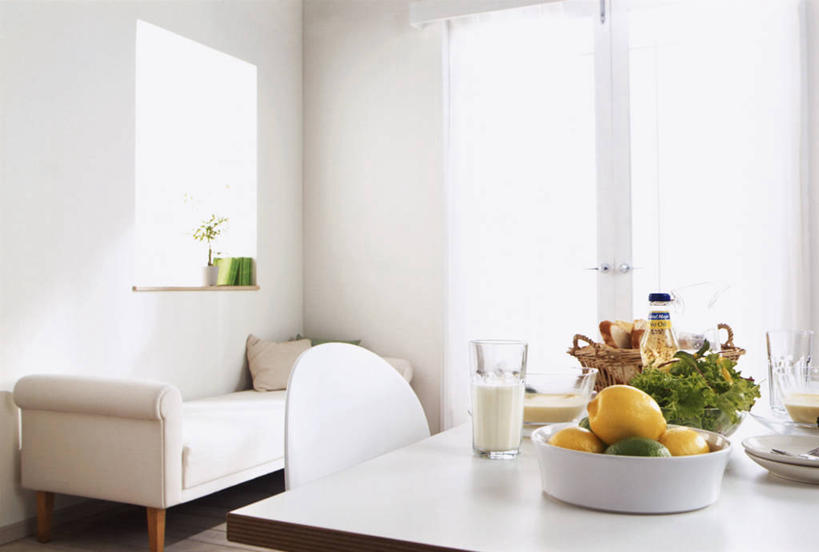 牛奶,无人,家,客厅,横图,室内,白天,正面,烹饪,西餐,别墅,餐桌,窗户,家具,沙发,装修,桌子,建筑,柠檬,蔬菜,杯子,水果,椅子,欧式,新鲜,装饰,房屋,墙,屋子,公寓,调料,酱料,酱汁,蔬菜沙拉,佐料,沙拉,料理,食品,饮品,调味品,豪华,营养,调味料,色拉,建设,现代,装潢,酱,沙拉酱,沙律,菜肴,美食,洋房,楼房,玻璃窗,墙壁,墙面,住宅,玻璃制品,食物,饮料,水杯,室内装潢,西式,佳肴,有机食品,绿色食品,餐台,色拉酱,样板房,明亮,乳制品,起居室,舒适,家居装潢,奶,牛乳,房屋设计,地中海风格,古典风格,简约风格,布艺沙发,室内设计,宽敞,样板房装潢,安神,客堂,设计,玻璃杯,益母果,柠果,彩图,房子