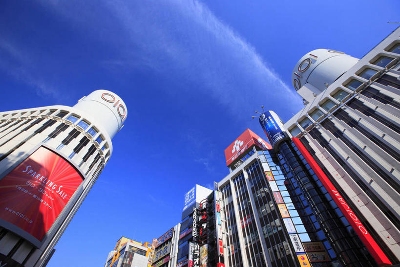 无人,商店,横图,室外,白天,仰视,购物,度假,消费,美景,城市风光,超市,城市,商场,东京,日本,亚洲,阴影,光线,影子,景观,云,云朵,云彩,娱乐,蓝色,白云,蓝天,天空,阳光,天,享受,休闲,景色,放松,金融,百货,晴朗,选购,贸易,百货公司,东亚,本州,关东地方,本州岛,日本国,东京都,血拼,涩谷,涉谷,涩谷区,晴空,彩图,低角度拍摄,购物商场,购物中心,商业中心,涩谷站