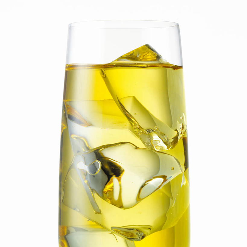 无人,横图,室内,特写,白天,白色背景,正面,幸福,茶,杯子,冰,冰块,茶叶,一杯,娱乐,冷冻,玻璃制品,一个,黄色,水杯,享受,休闲,温馨,放松,寒冷,乐趣,摄影,影棚,冷藏,单个,冰冷,提神,舒适,醒脑,保鲜,冰茶,玻璃杯,彩图,影棚拍摄,拍摄