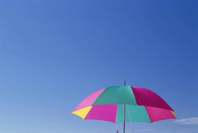 无人,横图,室外,白天,仰视,旅游,度假,岛屿,美景,城市,夏威夷,美国,阴影,光线,伞,影子,雨伞,遮阳伞,景观,云,云朵,云彩,娱乐,阳伞,一个,蓝色,白云,蓝天,天空,阳光,自然,天,享受,休闲,景色,放松,晴朗,单个,北美,太阳伞,北美洲,自然风光,美洲,瓦胡岛,欧胡岛,火奴鲁鲁,首府,欧湖岛,夏威夷州,爱洛哈之州,北亚美利加洲,亚美利加洲,聚集之岛,檀香山市,列岛,群岛,诸岛,晴空,彩图,低角度拍摄,美利坚合众国,檀香山,威基基海滩