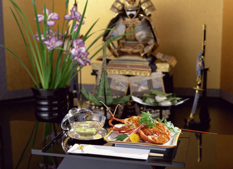 海鲜,无人,横图,室内,白天,正面,烹饪,安全,植物,筷子,餐具,一双,阴影,朦胧,模糊,反射,碟子,盔甲,盘,盆栽,影子,墙,虾,日本料理,料理,食品,防护,盆景,文化,传统,水产,菜肴,美食,海洋生物,墙壁,墙面,食物,两个,绿色,灰色,自然,盘子,碟,日式料理,日式,佳肴,生长,对虾,成长,保护,礼节,水生动物,海产品,保险,礼仪,防御,水生物,海底动物,铠甲,防具,防卫,平安,进餐用具,彩图,甲胄