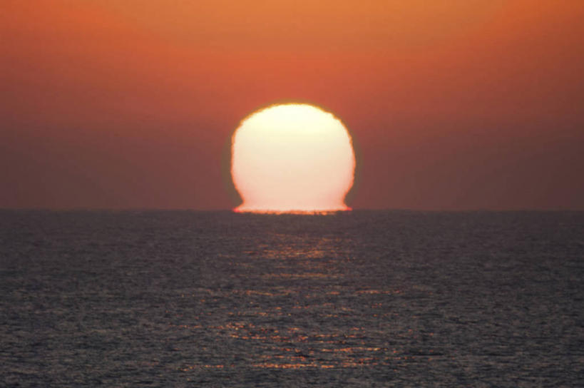 无人,横图,室外,白天,正面,旅游,度假,日出,海浪,海洋,美景,太阳,日本,亚洲,景观,浪花,水平线,辽阔,朝霞,晨曦,海平线,黎明,娱乐,白色,天空,阳光,自然,海水,天,享受,休闲,广阔,橙色,景色,放松,一望无际,自然风光,海景,东亚,本州,茨城,茨城县,关东地方,本州岛,日本国,大洗町,无边无际,一马平川,大海,风浪,海,海水的波动,近岸浪,涌浪,朝阳,彩图,卯时,破晓,日始,水天相接,水天一线