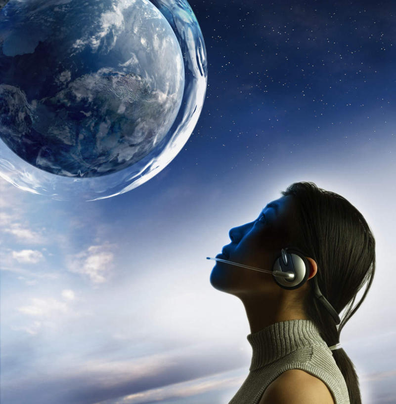 东方人,脸,头,脸颊,头发,一个人,竖图,室内,特写,白天,侧面,数码,科技,亚洲,仅一个年轻女性,仅一个女性,仅一个人,阴影,网络,地球,云朵,耳塞,高光,几何,计算机图形,合成,全球,云彩,休闲装,黄种人,肩膀,黑色,白云,蓝天,天空,耳机,耳麦,看,休闲,休闲服,摄影,影棚,电脑合成图,数码合成图,世界,麦克风,看着,年轻女性,女人,女性,亚洲人,头部,长发,发型,脸部,脸蛋,面部,半身,彩图,影棚拍摄,拍摄