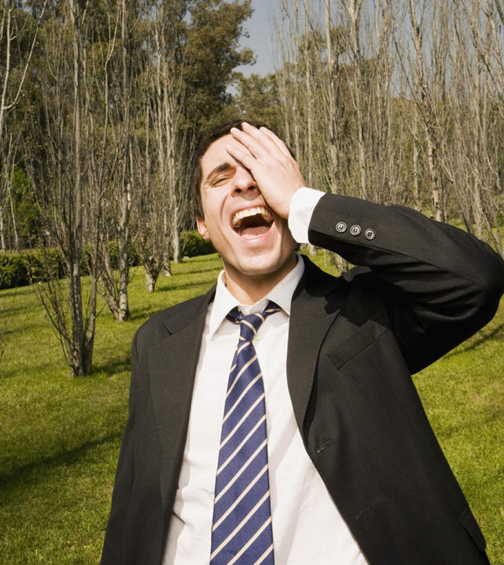 西方人,一个人,商务人士,商务男性,站,闭眼,竖图,室外,白天,正面,衬衫,草地,草坪,植物,欧洲,欧洲人,仅一个男性,仅一个人,套装,领带,草,树,树木,仅一个年轻男性,绿色,自然,站着,张嘴,遮,遮掩,生长,成长,掩盖,遮挡,象征,庄重,呐喊,商务装,身份,张大嘴巴,工薪阶层,遮盖,正式,地位,掩饰,呼吁,叫嚣,男人,男性,年轻男性,白种人,白领,上班族,张开嘴,闭眼睛,闭着眼,闭着眼睛,站立,半身,彩图,衬衣