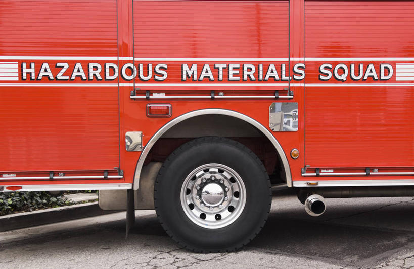 冲浪,无人,室外,特写,白天,正面,安全,汽车,救火车,美国,一排,许多,阴影,整齐,光线,标志,文字,影子,字符,字母,很多,标识,车,排列,一个,黑色,阳光,轮胎,交通工具,橡胶,单个,消防,北美,北美洲,队列,加利福尼亚,载具,美洲,灭火,橡胶制品,车胎,加州,加利福尼亚州,金州,黄金州,北亚美利加洲,亚美利加洲,消防车,彩图,外胎,灭火车