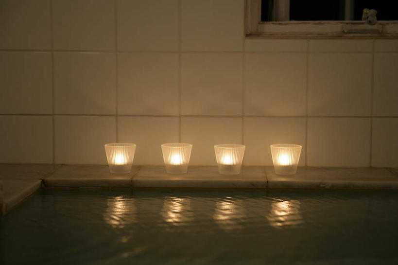 无人,家,横图,室内,白天,正面,别墅,窗户,家具,卫生间,洗手间,浴室,装修,建筑,蜡烛,欧式,一排,阴影,整齐,装饰,光线,火焰,影子,烛光,房屋,屋子,公寓,豪华,燃烧,建设,现代,装潢,洋房,楼房,玻璃窗,住宅,排列,室内装潢,浴缸,点燃,四个,样板房,明亮,舒适,家居装潢,队列,房屋设计,地中海风格,古典风格,简约风格,卫浴设备,室内设计,宽敞,样板房装潢,水管装置,设计,厕所,淋浴房,彩图,冲凉房,房子,沐浴间,沐浴室