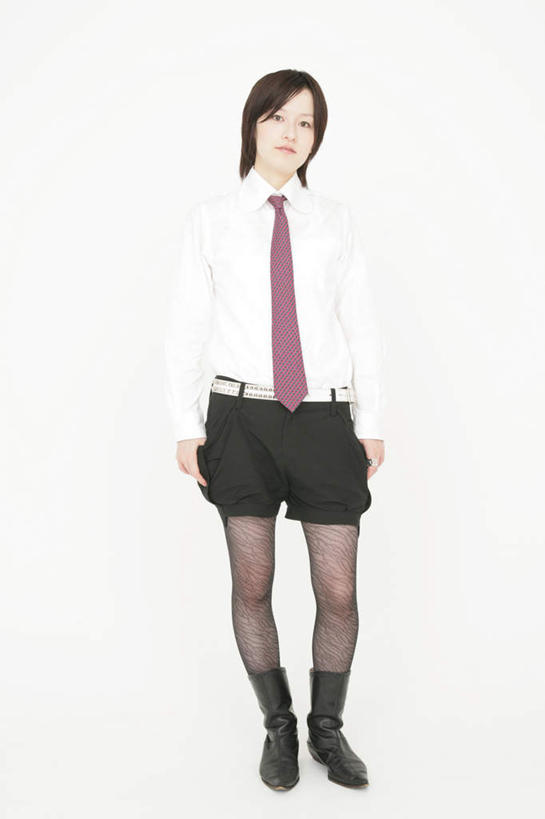 东方人,一个人,商务人士,商务女性,站,笑,微笑,竖图,室内,白天,白色背景,正面,衬衫,亚洲,仅一个年轻女性,仅一个女性,仅一个人,套装,领带,注视,黄种人,观察,看,站着,摄影,影棚,观看,察看,双手插袋,象征,庄重,关注,商务装,身份,手插袋,工薪阶层,双手抄兜,双手放兜,正式,地位,年轻女性,女人,女性,亚洲人,白领,上班族,插兜,两手抄兜,两手放兜,手插兜,手放口袋,站立,彩图,全身,影棚拍摄,衬衣,拍摄,手抄兜