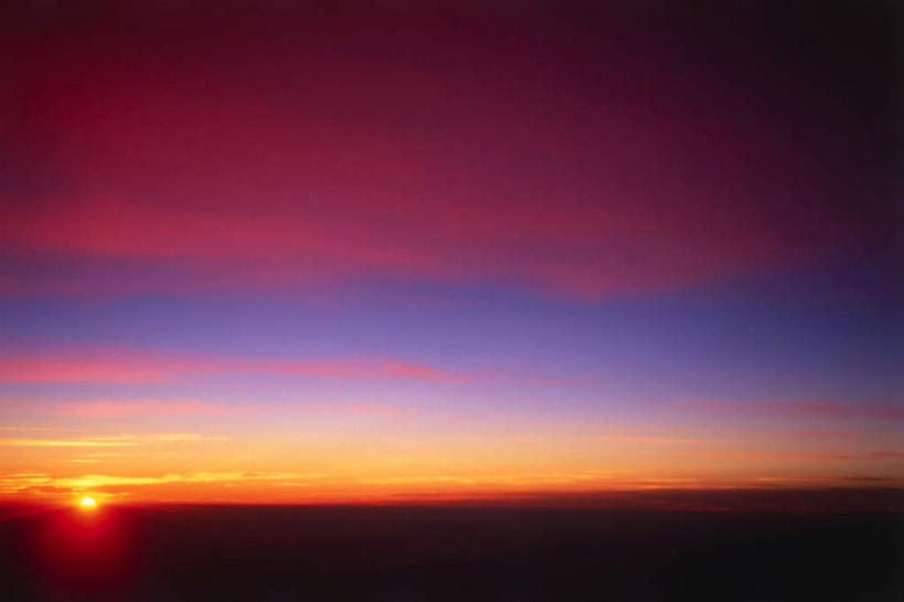 无人,横图,室外,白天,仰视,海浪,海洋,美景,日落,太阳,阴影,光线,影子,景观,浪花,水平线,晚霞,霞光,云,云朵,落日,辽阔,海平线,火烧云,云彩,红色,阳光,自然,海水,黄昏,广阔,景色,彩霞,一望无际,火红,自然风光,海景,赤色,无边无际,一马平川,夕照,大海,风浪,海,海水的波动,近岸浪,涌浪,夕阳,彩图,低角度拍摄,低云,水天相接,水天一线,斜阳