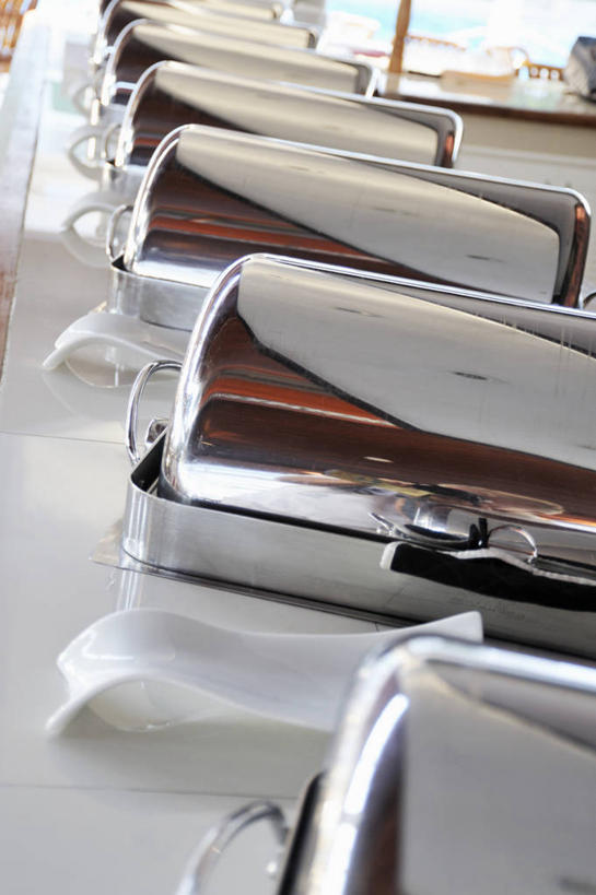 无人,餐厅,竖图,俯视,室内,特写,白天,静物,金属制品,阴影,反射,金属,影子,容器,储藏,便利,储存,自助餐厅,方便,彩图,高角度拍摄,餐馆,饭店,饭馆,贮存