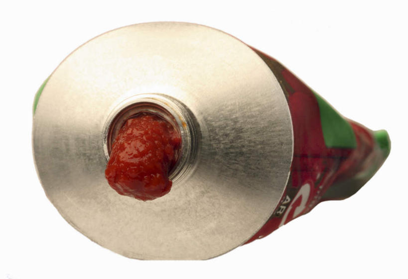 无人,横图,室内,特写,白天,白色背景,正面,蔬菜,西红柿,阴影,新鲜,反射,影子,塑料,调料,酱料,酱汁,佐料,食品,调味品,调味料,番茄酱,酱,盒子,食物,一个,容器,塑料制品,摄影,有机食品,绿色食品,影棚,单个,储藏,储存,番茄,彩图,影棚拍摄,拍摄,贮存