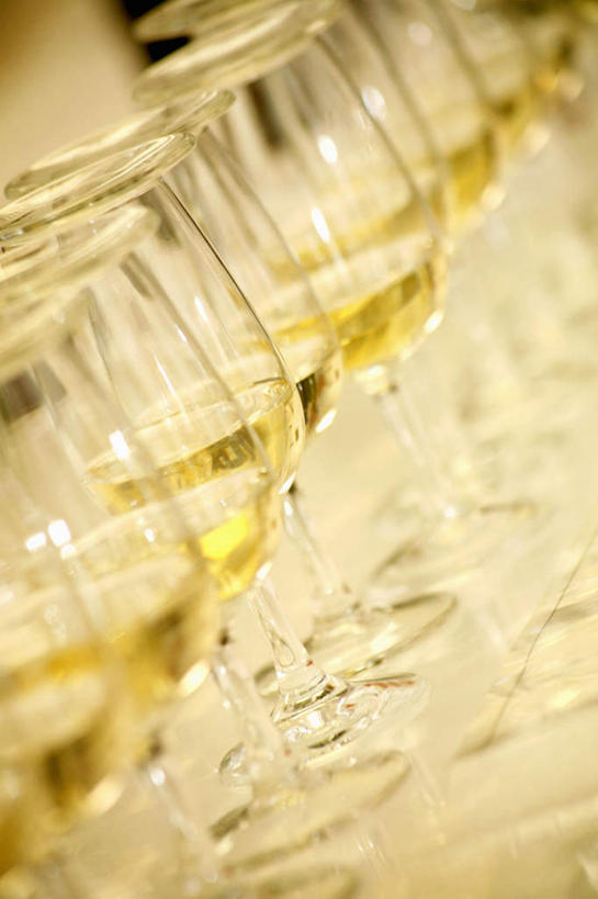 蒸笼,无人,竖图,俯视,室内,特写,白天,烹饪,厨具,阴影,竹制,朦胧,模糊,反射,影子,一个,单个,竹制品,笼屉,烹饪用具,烹调用具,烹调,彩图,高角度拍摄